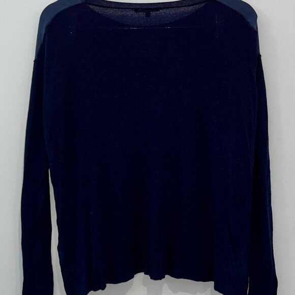 VINCE Silk Top - Picture 3 of 3